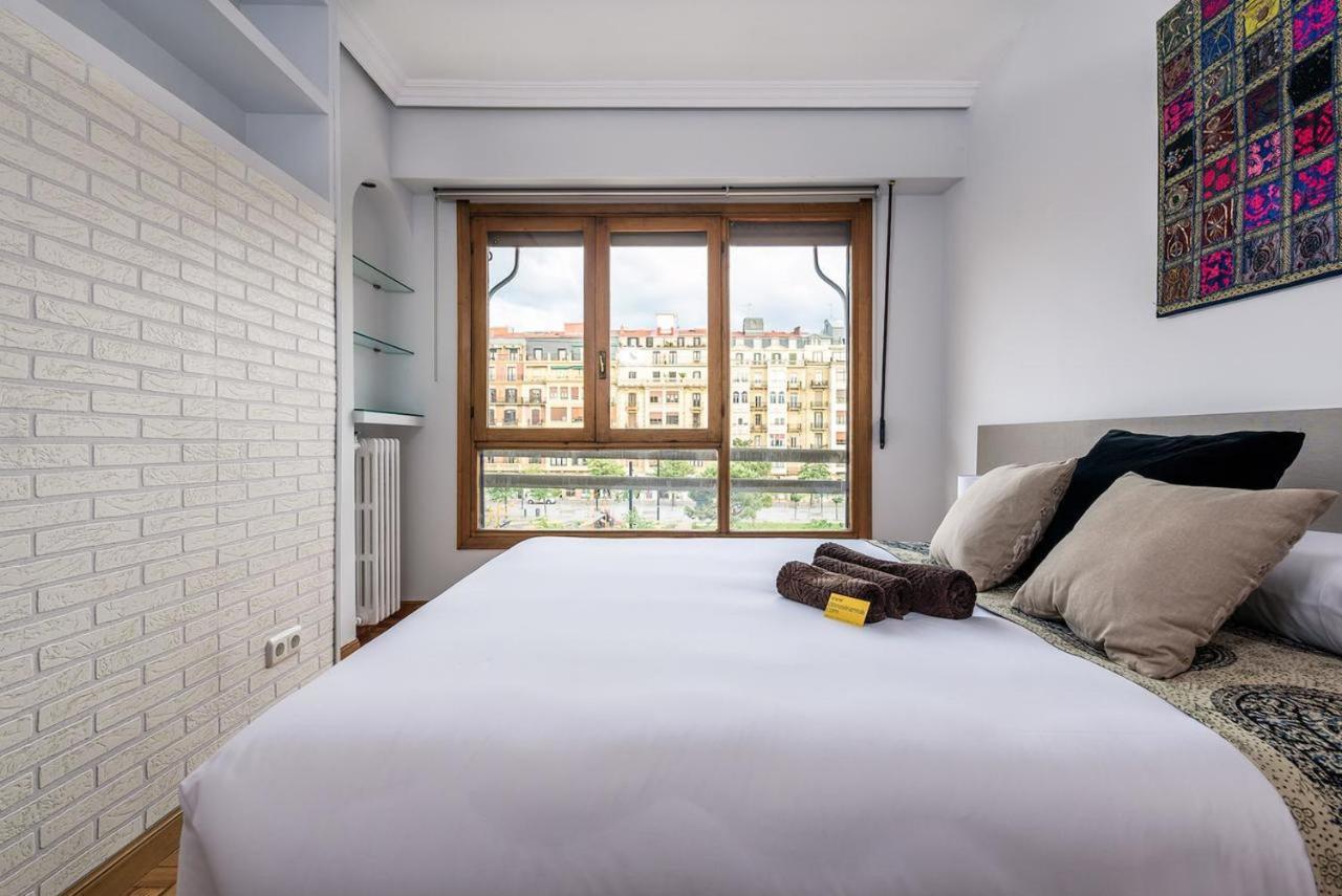 Zurriola Surf Apartment San Sebastian Luaran gambar