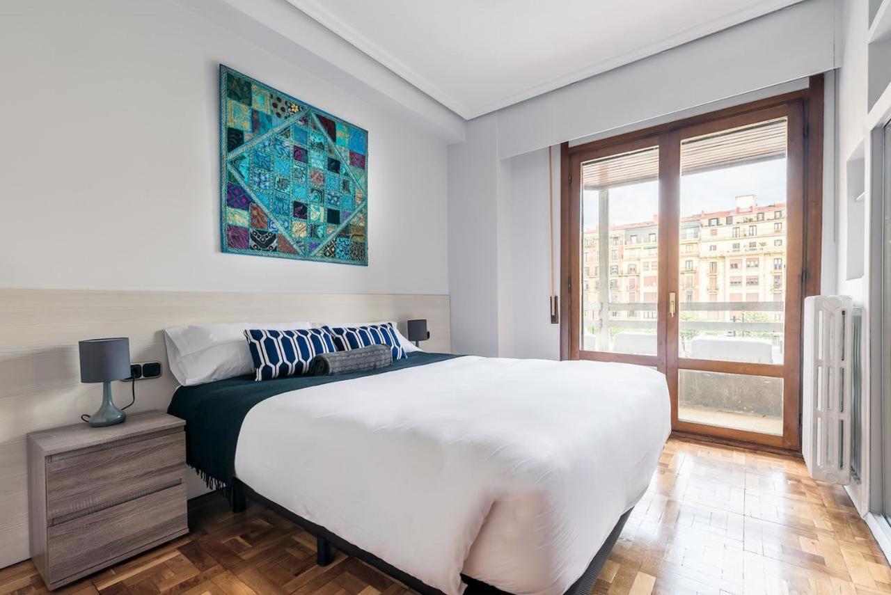 Zurriola Surf Apartment San Sebastian Luaran gambar