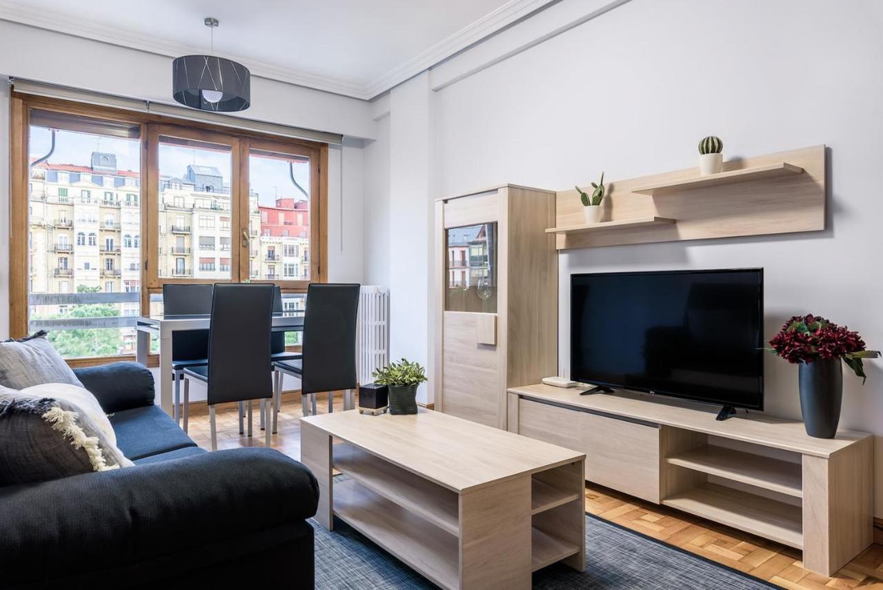 Zurriola Surf Apartment San Sebastian Luaran gambar
